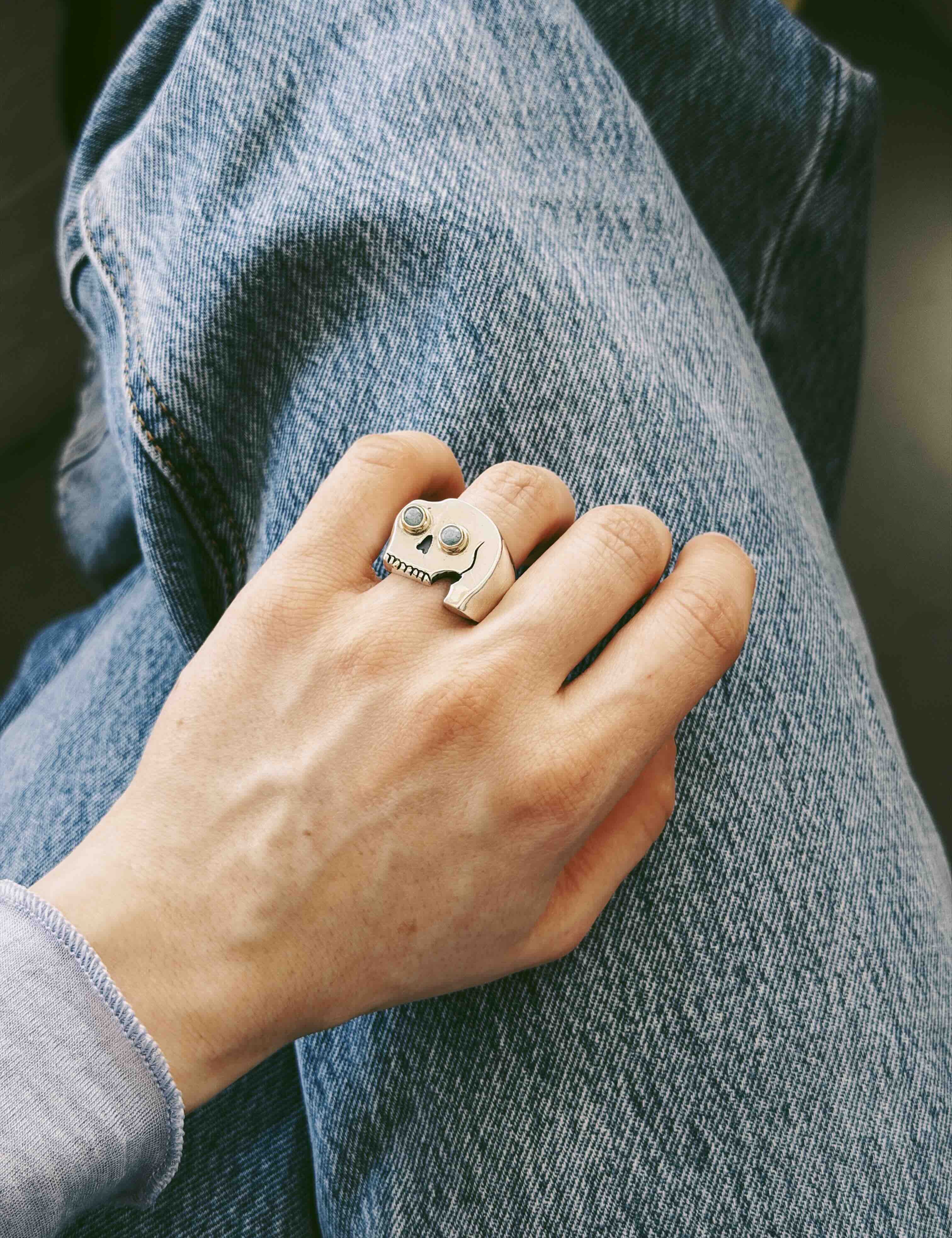 Amazonite Ogling Skull Ring - Size S  (US: 9)