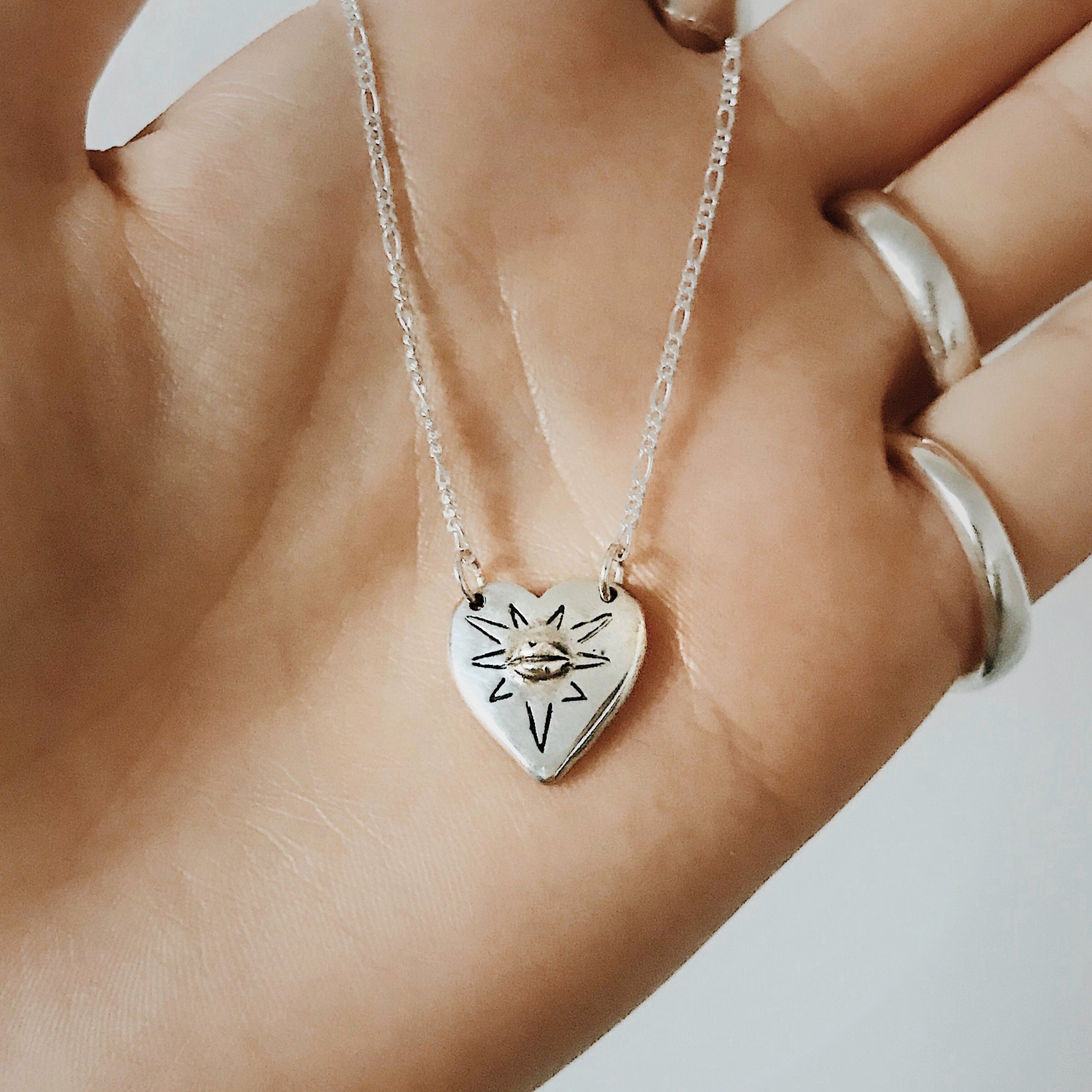 The Smoochy Heart Necklace